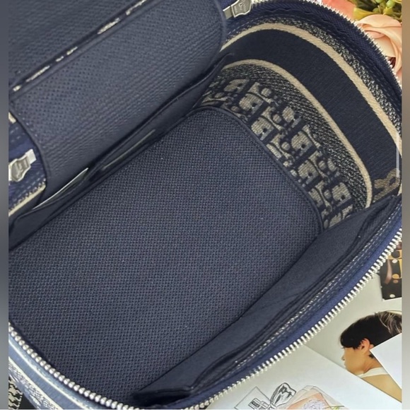 Christian Dior Beauty Parfums Collection Vanity Travel Vanity ~ Brand New - Picture 5 of 6